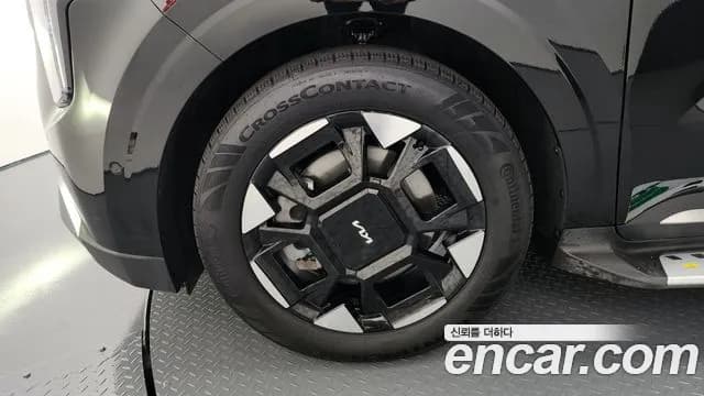 2025 Kia The New Carnival 4th Gen Gasoline 9-Seater Hi Limousine Sold VIN KNANE813BSS500649 – undercarriage 2025 Kia The New Carnival 4th Gen Gasoline 9-Seater Hi Limousine Sold VIN KNANE813BSS500649 – undercarriage