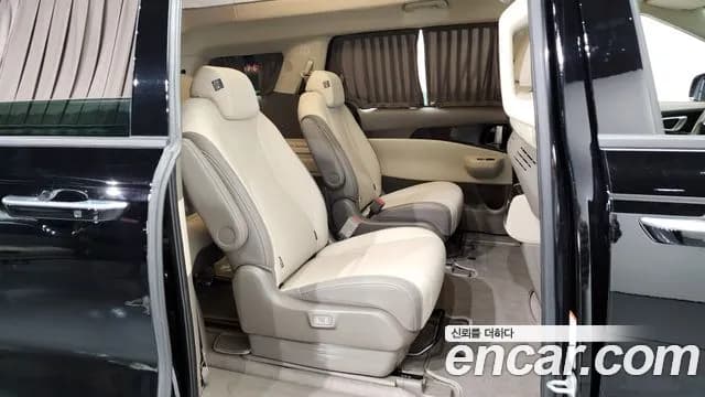 2025 Kia The New Carnival 4th Gen Gasoline 9-Seater Hi Limousine Sold VIN KNANE813BSS500649 – photo 12 2025 Kia The New Carnival 4th Gen Gasoline 9-Seater Hi Limousine Sold VIN KNANE813BSS500649 – photo 12