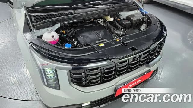 2025 Kia The New Carnival 4th Gen Gasoline 7-Seater Gravity Sold VIN KNANE813BSS511408 – exterior detail 2025 Kia The New Carnival 4th Gen Gasoline 7-Seater Gravity Sold VIN KNANE813BSS511408 – exterior detail