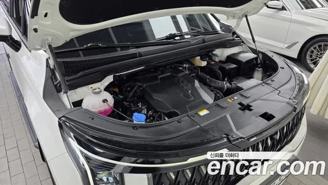 2025 Kia The New Carnival 4th Gen Gasoline 9-Seater Signature Sold VIN KNANE813BSS536431 – side profile 2025 Kia The New Carnival 4th Gen Gasoline 9-Seater Signature Sold VIN KNANE813BSS536431 – side profile