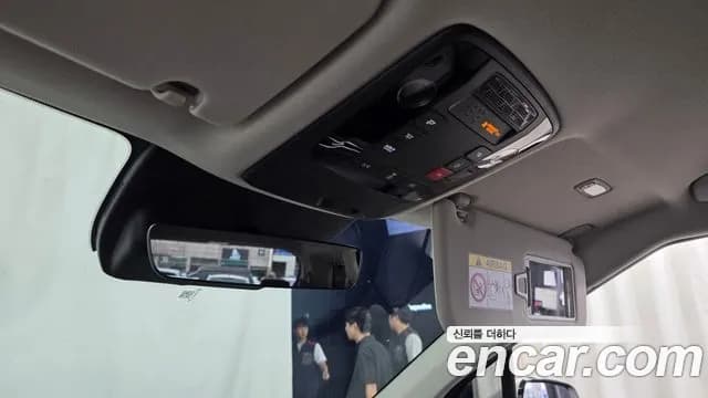 2025 Kia The New Carnival 4th Gen Gasoline 9-Seater Signature Sold VIN KNANE813BSS536431 – photo 17 2025 Kia The New Carnival 4th Gen Gasoline 9-Seater Signature Sold VIN KNANE813BSS536431 – photo 17