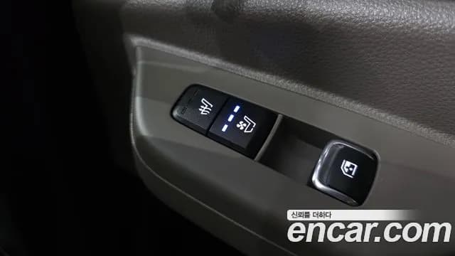 2025 Kia The New Carnival 4th Gen Gasoline 9-Seater Signature Sold VIN KNANE813BSS539038 – photo 32 2025 Kia The New Carnival 4th Gen Gasoline 9-Seater Signature Sold VIN KNANE813BSS539038 – photo 32