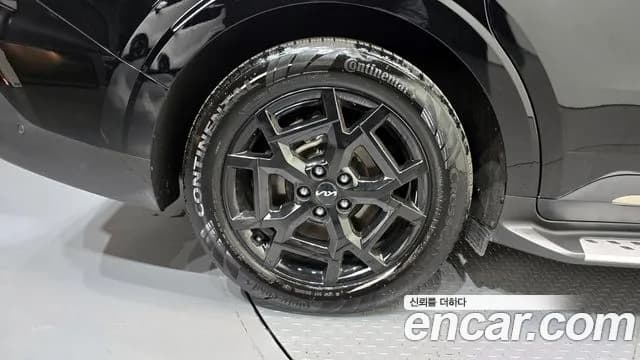 2025 Kia The New Carnival 4th Gen Gasoline 9-Seater Gravity Sold VIN KNANE813BSS541493 – front exterior 2025 Kia The New Carnival 4th Gen Gasoline 9-Seater Gravity Sold VIN KNANE813BSS541493 – front exterior