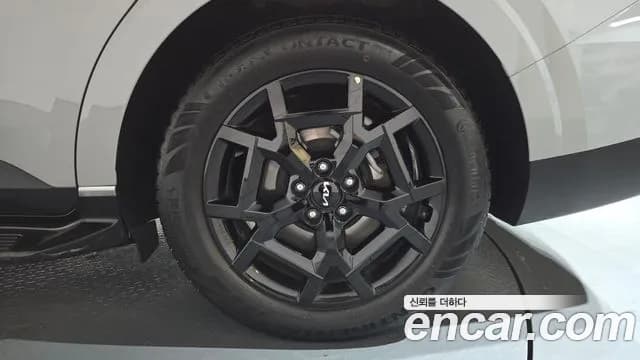 2025 Kia The New Carnival 4th Gen Gasoline 9-Seater Gravity Sold VIN KNANE813BSS554420 – photo 11 2025 Kia The New Carnival 4th Gen Gasoline 9-Seater Gravity Sold VIN KNANE813BSS554420 – photo 11