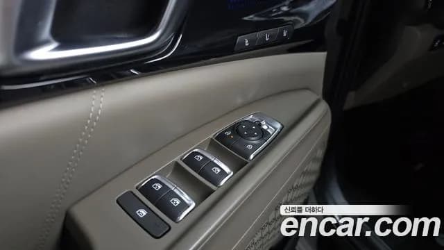 2025 Kia The New Carnival 4th Gen Gasoline 9-Seater Gravity Sold VIN KNANE813BSS554420 – photo 15 2025 Kia The New Carnival 4th Gen Gasoline 9-Seater Gravity Sold VIN KNANE813BSS554420 – photo 15