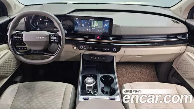 2025 Kia The New Carnival 4th Gen Gasoline 7-Seater Gravity Sold VIN KNANE813BSS559112 – interior seats 2025 Kia The New Carnival 4th Gen Gasoline 7-Seater Gravity Sold VIN KNANE813BSS559112 – interior seats