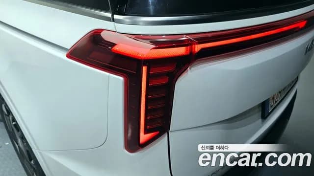 2025 Kia The New Carnival 4th Gen Gasoline 9-Seater Hi Limousine Sold VIN KNANE813BSS563126 – photo 12 2025 Kia The New Carnival 4th Gen Gasoline 9-Seater Hi Limousine Sold VIN KNANE813BSS563126 – photo 12