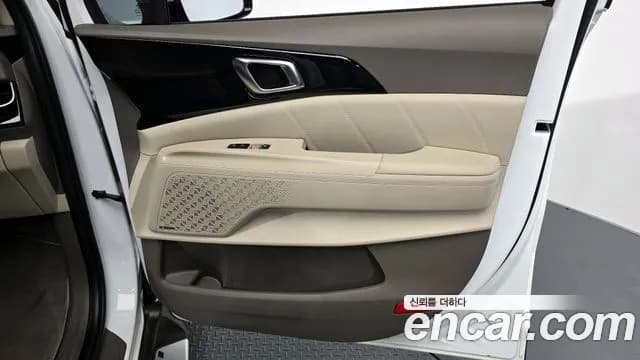 2025 Kia The New Carnival 4th Gen Gasoline 9-Seater Hi Limousine Sold VIN KNANE813BSS563126 – photo 39 2025 Kia The New Carnival 4th Gen Gasoline 9-Seater Hi Limousine Sold VIN KNANE813BSS563126 – photo 39