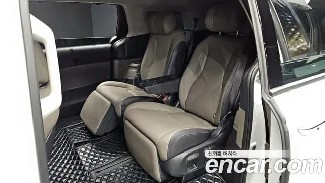 2024 Kia The New Carnival 4th Gen HEV 7seater Signature Sold VIN KNANE81ABRS001327 – exterior detail 2024 Kia The New Carnival 4th Gen HEV 7seater Signature Sold VIN KNANE81ABRS001327 – exterior detail