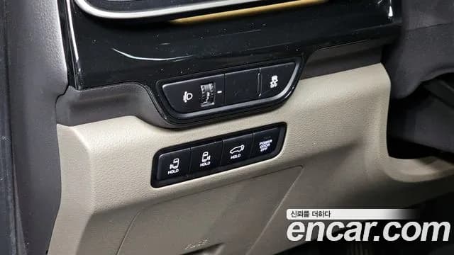 2024 Kia The New Carnival 4th Gen HEV 7seater Signature Sold VIN KNANE81ABRS001327 – photo 15 2024 Kia The New Carnival 4th Gen HEV 7seater Signature Sold VIN KNANE81ABRS001327 – photo 15