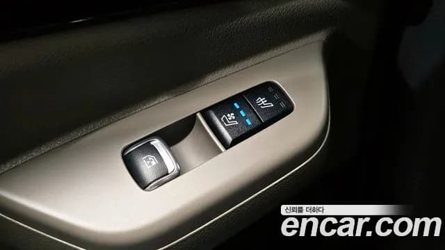 2024 Kia The New Carnival 4th Gen HEV 9seater Signature Sold VIN KNANE81ABRS007598 – exterior detail 2024 Kia The New Carnival 4th Gen HEV 9seater Signature Sold VIN KNANE81ABRS007598 – exterior detail
