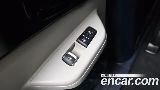 2024 Kia The New Carnival 4th Gen HEV 9seater Signature Sold VIN KNANE81ABRS010990 – photo 14 2024 Kia The New Carnival 4th Gen HEV 9seater Signature Sold VIN KNANE81ABRS010990 – photo 14