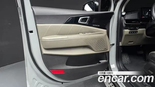 2024 Kia The New Carnival 4th Gen HEV 7seater Gravity Sold VIN KNANE81ABRS011411 – interior seats 2024 Kia The New Carnival 4th Gen HEV 7seater Gravity Sold VIN KNANE81ABRS011411 – interior seats