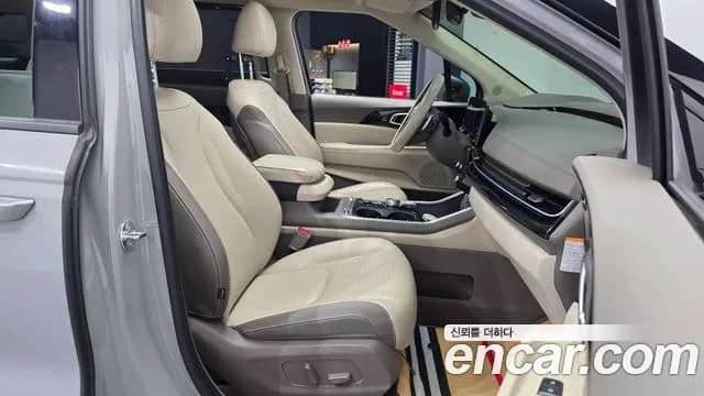 2024 Kia The New Carnival 4th Gen HEV 9seater Gravity Sold VIN KNANE81ABRS012236 – photo 14 2024 Kia The New Carnival 4th Gen HEV 9seater Gravity Sold VIN KNANE81ABRS012236 – photo 14