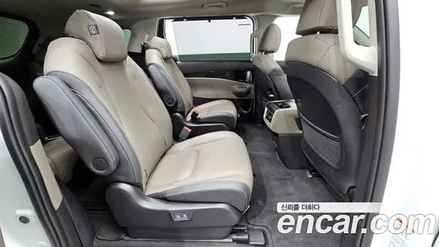 2024 Kia The New Carnival 4th Gen HEV 9seater Signature Sold VIN KNANE81ABRS012695 – exterior detail 2024 Kia The New Carnival 4th Gen HEV 9seater Signature Sold VIN KNANE81ABRS012695 – exterior detail