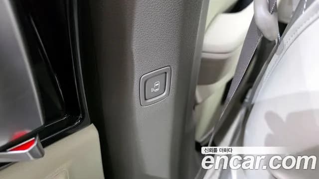 2024 Kia The New Carnival 4th Gen HEV 7seater Gravity Sold VIN KNANE81ABRS013388 – photo 15 2024 Kia The New Carnival 4th Gen HEV 7seater Gravity Sold VIN KNANE81ABRS013388 – photo 15