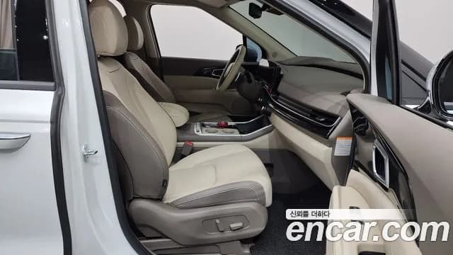 2024 Kia The New Carnival 4th Gen HEV 7-Seater Hi Limousine Sold VIN KNANE81ABRS016059 – interior seats 2024 Kia The New Carnival 4th Gen HEV 7-Seater Hi Limousine Sold VIN KNANE81ABRS016059 – interior seats