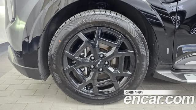 2025 Kia The New Carnival 4th Gen HEV 7seater Gravity Sold VIN KNANE81ABSS016509 – side profile 2025 Kia The New Carnival 4th Gen HEV 7seater Gravity Sold VIN KNANE81ABSS016509 – side profile