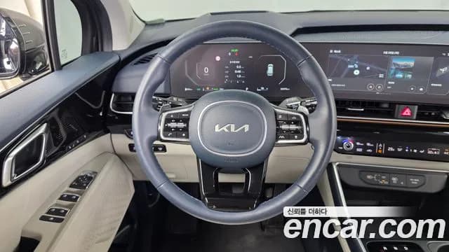 2025 Kia The New Carnival 4th Gen HEV 7seater Gravity Sold VIN KNANE81ABSS016509 – trunk area 2025 Kia The New Carnival 4th Gen HEV 7seater Gravity Sold VIN KNANE81ABSS016509 – trunk area