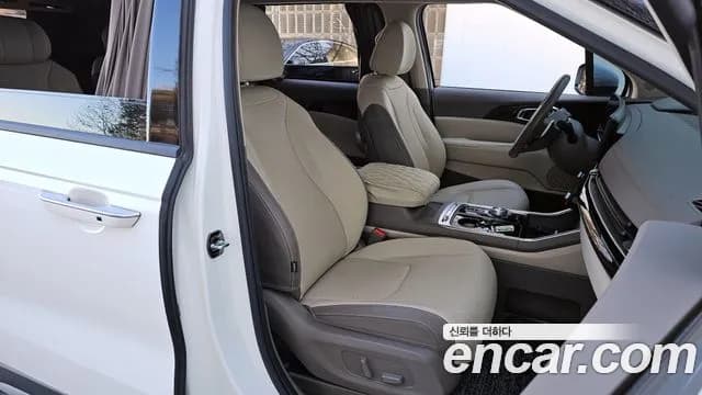 2025 Kia The New Carnival 4th Gen HEV 7-Seater Hi Limousine Sold VIN KNANE81ABSS019576 – side profile 2025 Kia The New Carnival 4th Gen HEV 7-Seater Hi Limousine Sold VIN KNANE81ABSS019576 – side profile