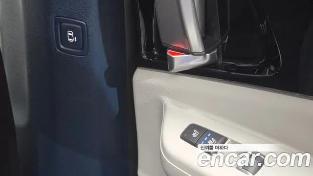 2025 Kia The New Carnival 4th Gen HEV 9seater Gravity Sold VIN KNANE81ABSS020694 – photo 14 2025 Kia The New Carnival 4th Gen HEV 9seater Gravity Sold VIN KNANE81ABSS020694 – photo 14