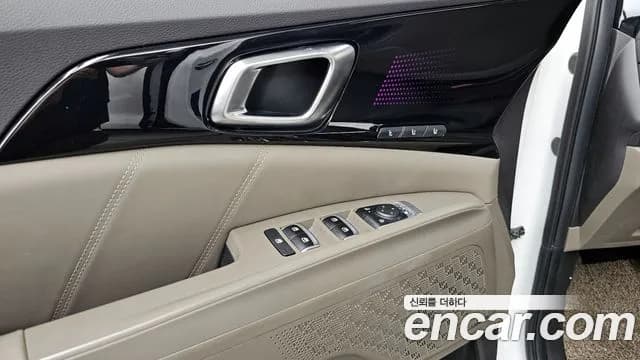 2025 Kia The New Carnival 4th Gen HEV 7seater Signature Sold VIN KNANE81ABSS022303 – photo 33 2025 Kia The New Carnival 4th Gen HEV 7seater Signature Sold VIN KNANE81ABSS022303 – photo 33