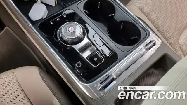 2025 Kia The New Carnival 4th Gen HEV 9seater Gravity Sold VIN KNANE81ABSS026260 – exterior detail 2025 Kia The New Carnival 4th Gen HEV 9seater Gravity Sold VIN KNANE81ABSS026260 – exterior detail