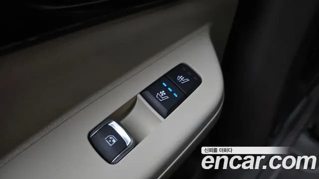 2025 Kia The New Carnival 4th Gen HEV 7seater Gravity Sold VIN KNANE81ABSS026413 – engine bay 2025 Kia The New Carnival 4th Gen HEV 7seater Gravity Sold VIN KNANE81ABSS026413 – engine bay