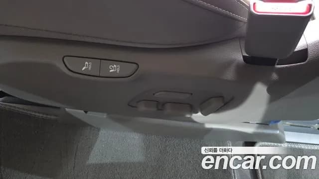2025 Kia The New Carnival 4th Gen HEV 7seater Gravity Sold VIN KNANE81ABSS026413 – photo 12 2025 Kia The New Carnival 4th Gen HEV 7seater Gravity Sold VIN KNANE81ABSS026413 – photo 12