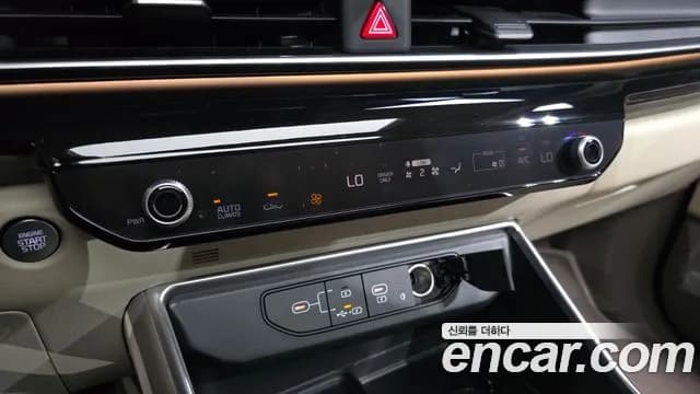 2025 Kia The New Carnival 4th Gen HEV 7seater Gravity Sold VIN KNANE81ABSS026413 – photo 14 2025 Kia The New Carnival 4th Gen HEV 7seater Gravity Sold VIN KNANE81ABSS026413 – photo 14