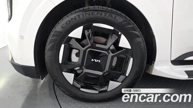 2025 Kia The New Carnival 4th Gen HEV 9seater Signature Sold VIN KNANE81ABSS027428 – front exterior 2025 Kia The New Carnival 4th Gen HEV 9seater Signature Sold VIN KNANE81ABSS027428 – front exterior