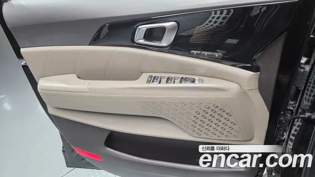 2025 Kia The New Carnival 4th Gen HEV 9seater Gravity Sold VIN KNANE81ABSS039060 – photo 24 2025 Kia The New Carnival 4th Gen HEV 9seater Gravity Sold VIN KNANE81ABSS039060 – photo 24
