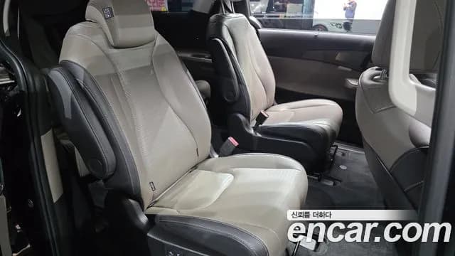 2025 Kia The New Carnival 4th Gen HEV 9seater Gravity Sold VIN KNANE81ABSS039060 – photo 30 2025 Kia The New Carnival 4th Gen HEV 9seater Gravity Sold VIN KNANE81ABSS039060 – photo 30