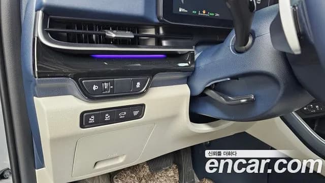 2025 Kia The New Carnival 4th Gen HEV 9seater Gravity Sold VIN KNANE81ABSS039358 – photo 12 2025 Kia The New Carnival 4th Gen HEV 9seater Gravity Sold VIN KNANE81ABSS039358 – photo 12