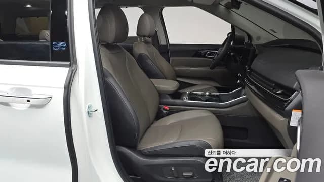2025 Kia The New Carnival 4th Gen HEV 9seater Signature Sold VIN KNANE81ABSS090590 – photo 14 2025 Kia The New Carnival 4th Gen HEV 9seater Signature Sold VIN KNANE81ABSS090590 – photo 14