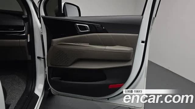 2025 Kia The New Carnival 4th Gen HEV 9seater Signature Sold VIN KNANE81ABSS090590 – photo 23 2025 Kia The New Carnival 4th Gen HEV 9seater Signature Sold VIN KNANE81ABSS090590 – photo 23