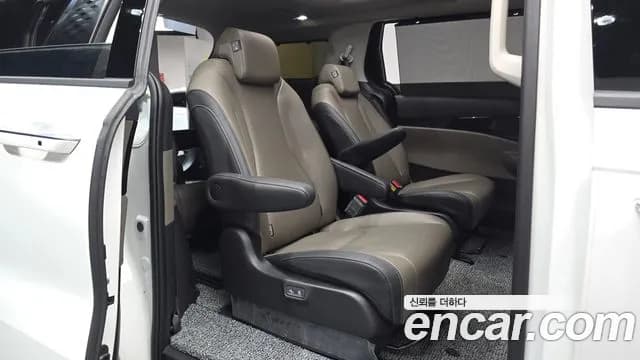 2025 Kia The New Carnival 4th Gen HEV 9seater Signature Sold VIN KNANE81ABSS090590 – photo 30 2025 Kia The New Carnival 4th Gen HEV 9seater Signature Sold VIN KNANE81ABSS090590 – photo 30