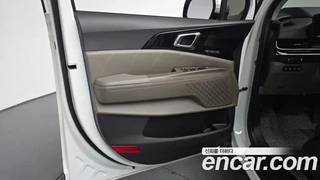 2025 Kia The New Carnival 4th Gen HEV 9seater Signature Sold VIN KNANE81ABSS090590 – photo 31 2025 Kia The New Carnival 4th Gen HEV 9seater Signature Sold VIN KNANE81ABSS090590 – photo 31