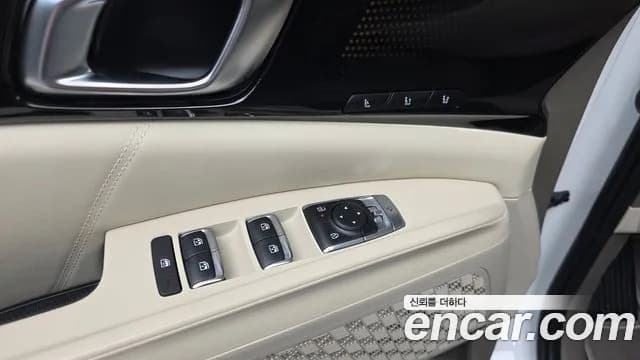 2025 Kia The New Carnival 4th Gen HEV 7seater Signature Sold VIN KNANE81ABSS091748 – photo 14 2025 Kia The New Carnival 4th Gen HEV 7seater Signature Sold VIN KNANE81ABSS091748 – photo 14