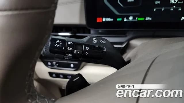 2025 Kia The New Carnival 4th Gen HEV 7seater Signature Sold VIN KNANE81ABSS105375 – photo 18 2025 Kia The New Carnival 4th Gen HEV 7seater Signature Sold VIN KNANE81ABSS105375 – photo 18