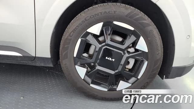 2025 Kia The New Carnival 4th Gen HEV 7seater Signature Sold VIN KNANE81ABSS105375 – photo 24 2025 Kia The New Carnival 4th Gen HEV 7seater Signature Sold VIN KNANE81ABSS105375 – photo 24