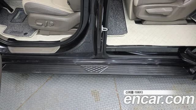 2025 Kia The New Carnival 4th Gen HEV 7seater Signature Sold VIN KNANE81ABSS105524 – photo 13 2025 Kia The New Carnival 4th Gen HEV 7seater Signature Sold VIN KNANE81ABSS105524 – photo 13