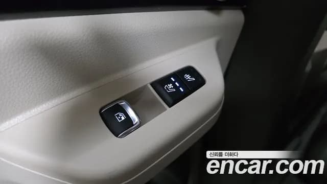 2025 Kia The New Carnival 4th Gen HEV 7seater Gravity Sold VIN KNANE81ABSS106586 – photo 19 2025 Kia The New Carnival 4th Gen HEV 7seater Gravity Sold VIN KNANE81ABSS106586 – photo 19