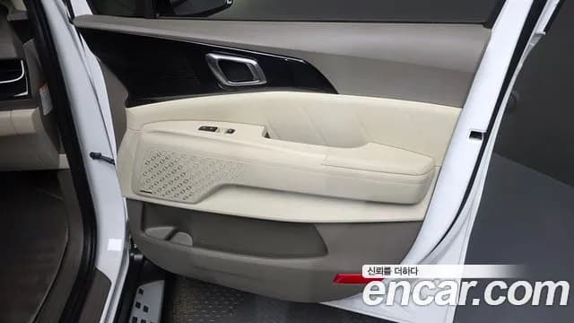 2025 Kia The New Carnival 4th Gen HEV 7seater Gravity Sold VIN KNANE81ABSS106586 – photo 20 2025 Kia The New Carnival 4th Gen HEV 7seater Gravity Sold VIN KNANE81ABSS106586 – photo 20