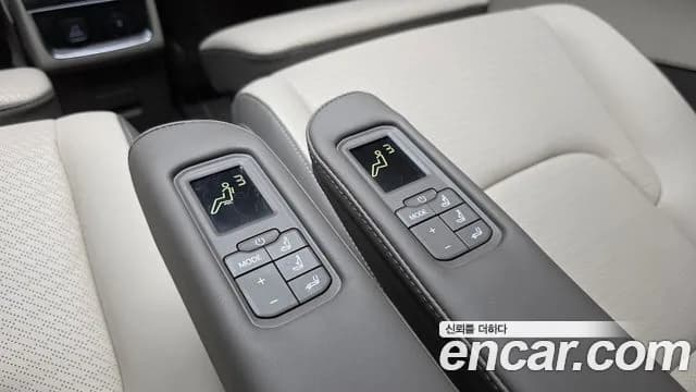 2025 Kia The New Carnival 4th Gen HEV 7seater Gravity Sold VIN KNANE81ABSS106586 – photo 21 2025 Kia The New Carnival 4th Gen HEV 7seater Gravity Sold VIN KNANE81ABSS106586 – photo 21