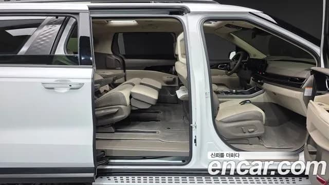 2025 Kia The New Carnival 4th Gen HEV 7seater Gravity Sold VIN KNANE81ABSS106586 – photo 24 2025 Kia The New Carnival 4th Gen HEV 7seater Gravity Sold VIN KNANE81ABSS106586 – photo 24