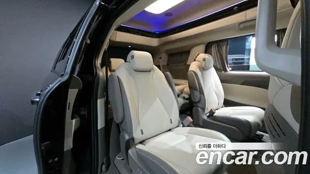 2026 Kia The New Carnival 4th Gen HEV 9-Seater Hi-Limousine Sold VIN KNANE81ABTS123009 – side profile 2026 Kia The New Carnival 4th Gen HEV 9-Seater Hi-Limousine Sold VIN KNANE81ABTS123009 – side profile
