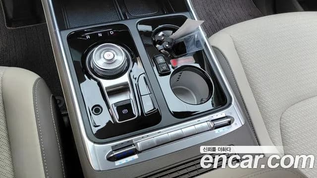 2026 Kia The New Carnival 4th Gen HEV 9-Seater Hi-Limousine Sold VIN KNANE81ABTS123023 – photo 18 2026 Kia The New Carnival 4th Gen HEV 9-Seater Hi-Limousine Sold VIN KNANE81ABTS123023 – photo 18