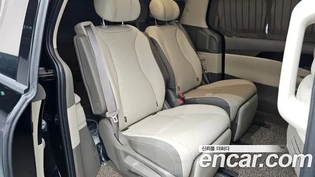 2026 Kia The New Carnival 4th Gen HEV 7-Seater Hi Limousine Sold VIN KNANE81ABTS132756 – interior seats 2026 Kia The New Carnival 4th Gen HEV 7-Seater Hi Limousine Sold VIN KNANE81ABTS132756 – interior seats