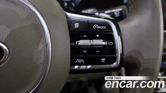 2021 Kia Carnival 4Generation 7-Seater Signature Sold VIN KNANE81BBMS001244 – photo 19 2021 Kia Carnival 4Generation 7-Seater Signature Sold VIN KNANE81BBMS001244 – photo 19